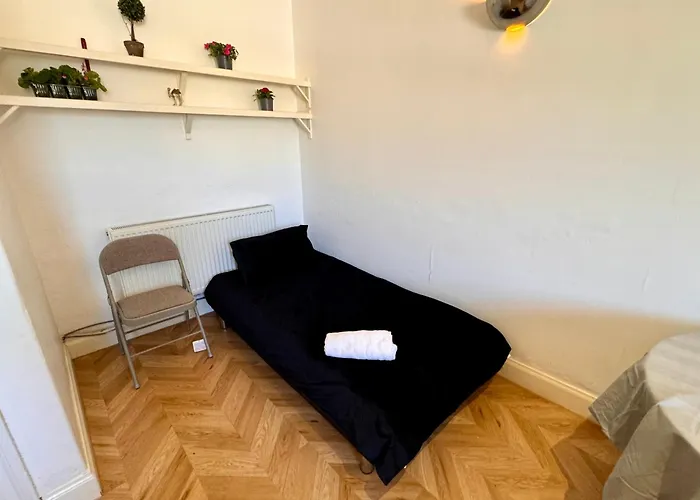 2 Bedroom Property