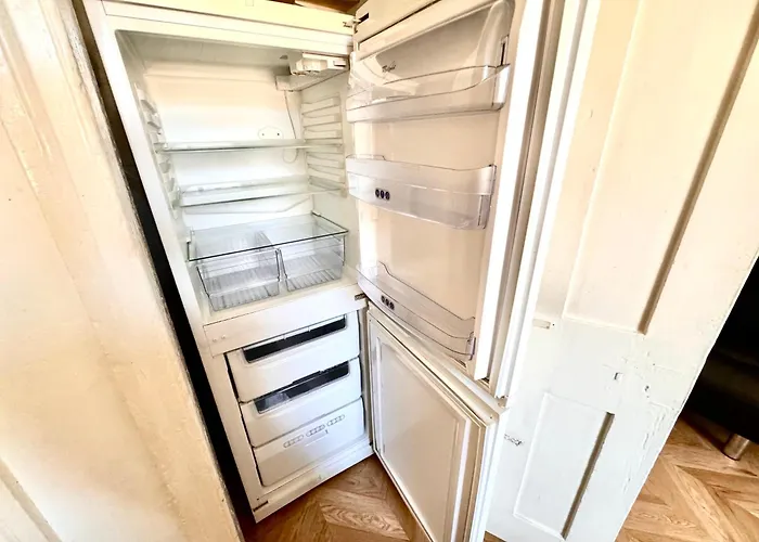 2 Bedroom Property